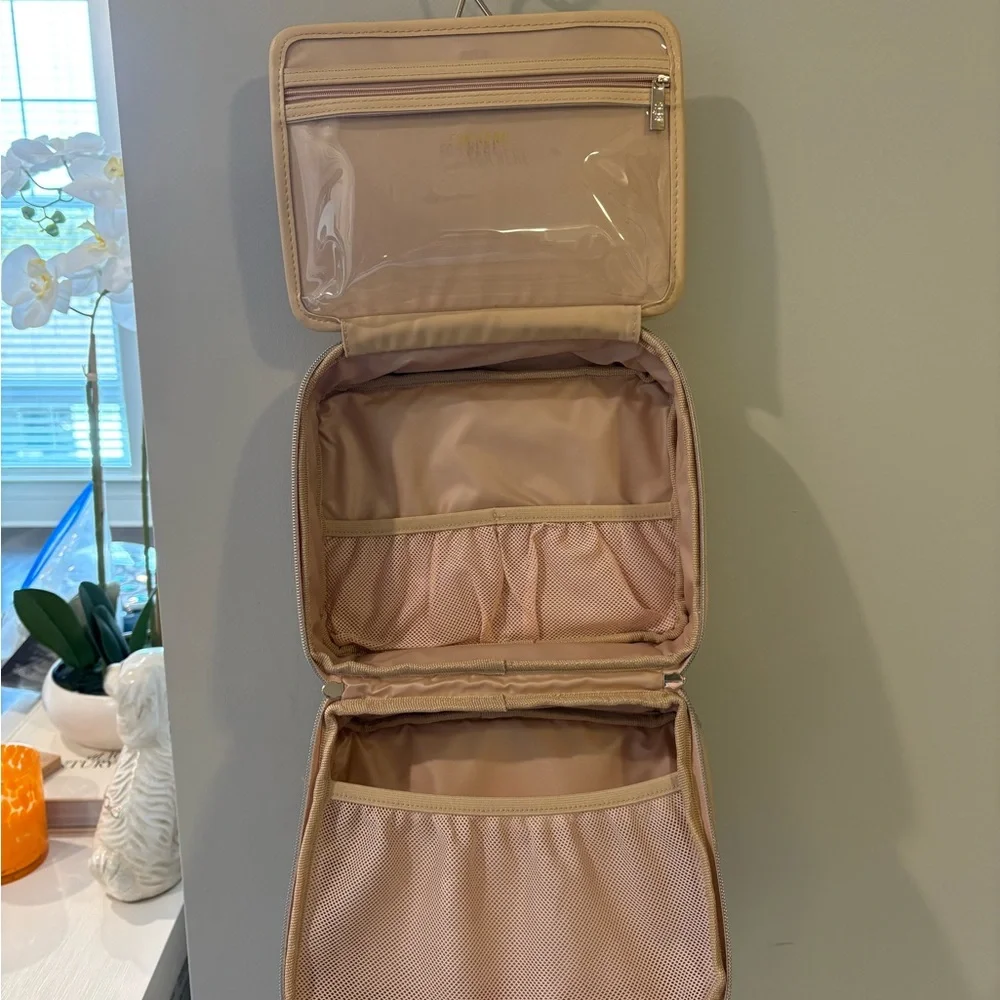 BEIS Hanging Cosmetic Organizer
